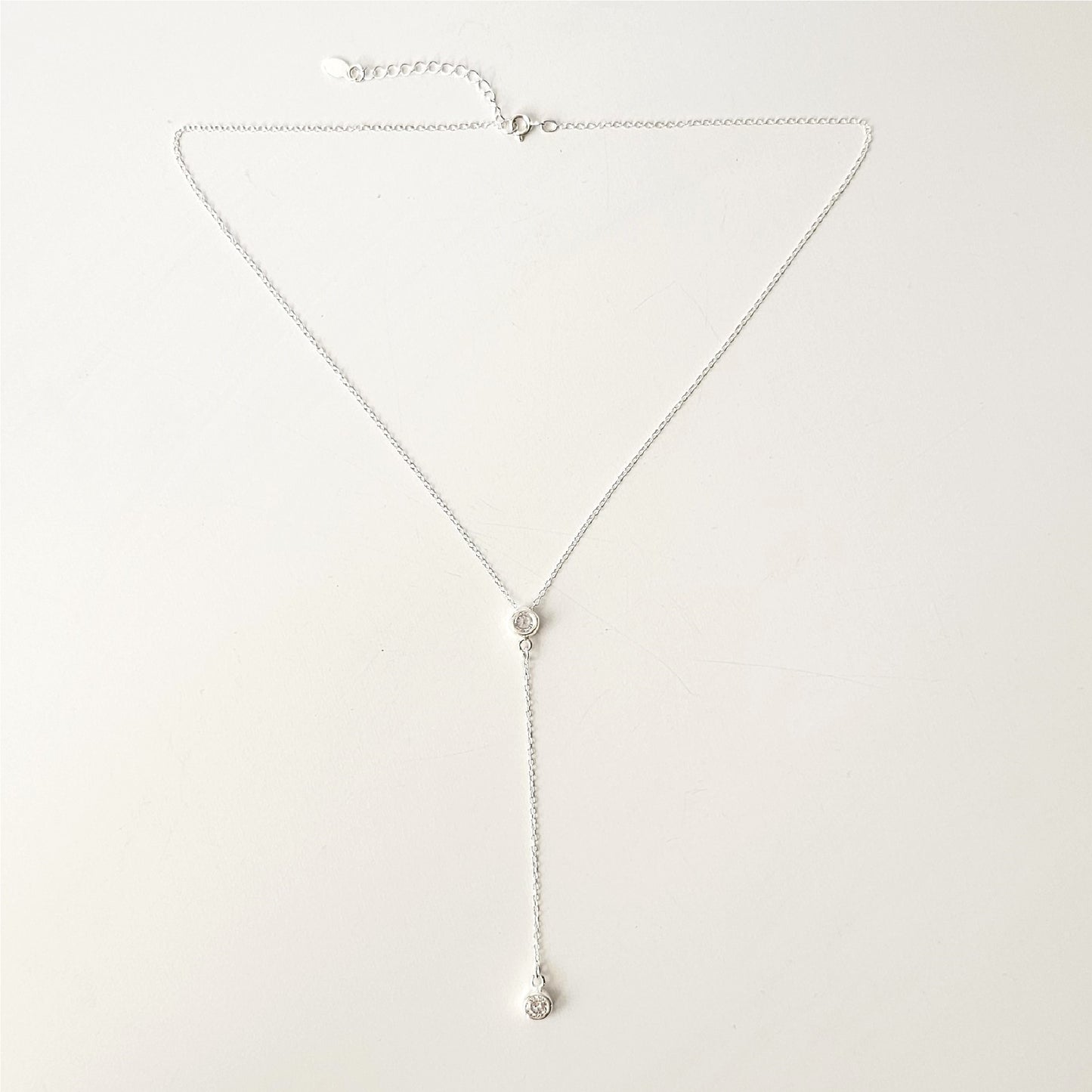 Collar Minimalista Puntos de Luz - La Casa 32