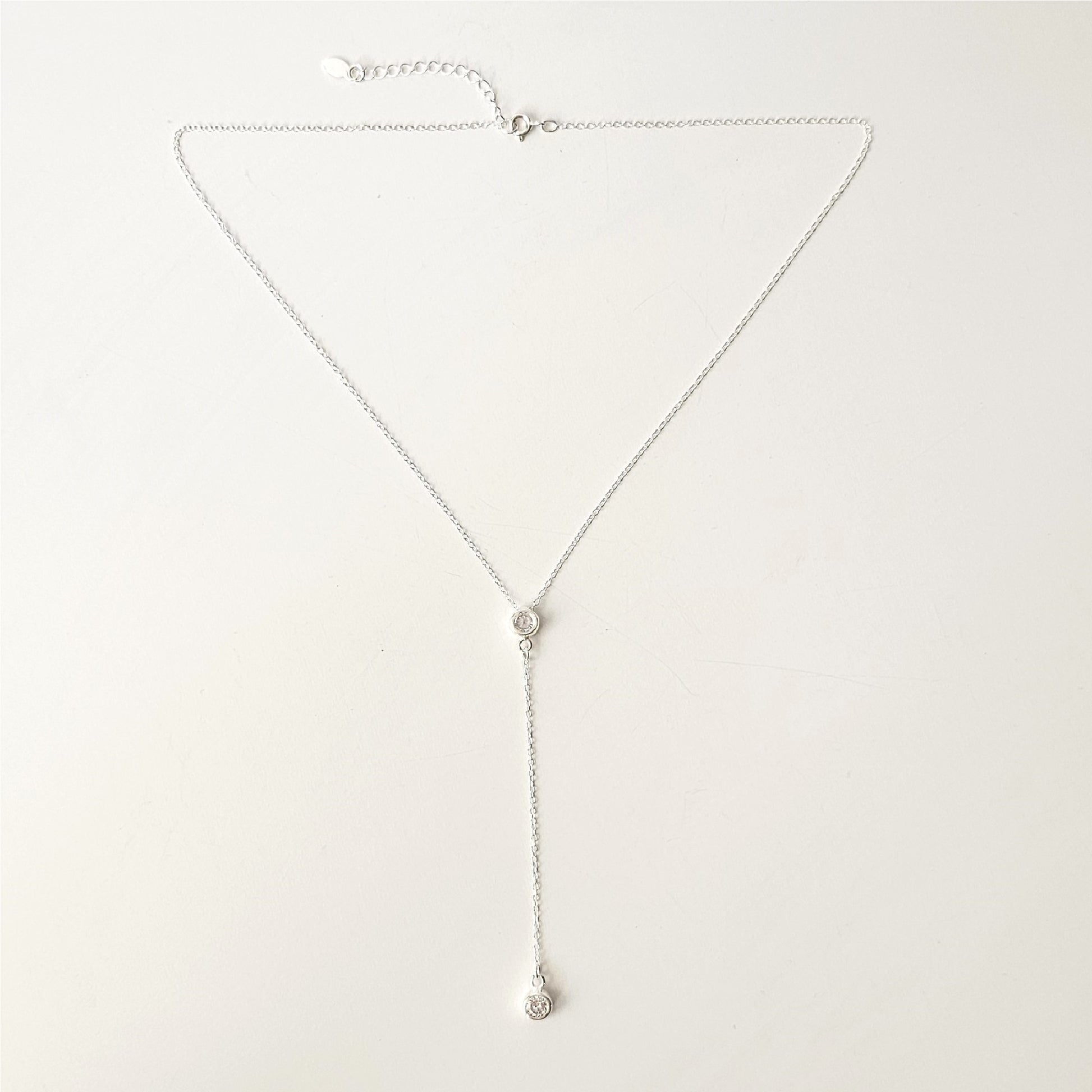 Collar Minimalista Puntos de Luz - La Casa 32