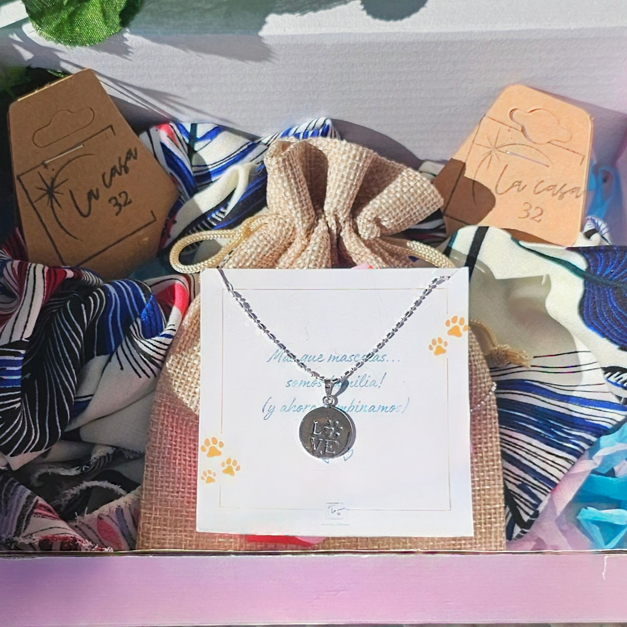 Caja Amor de patitas